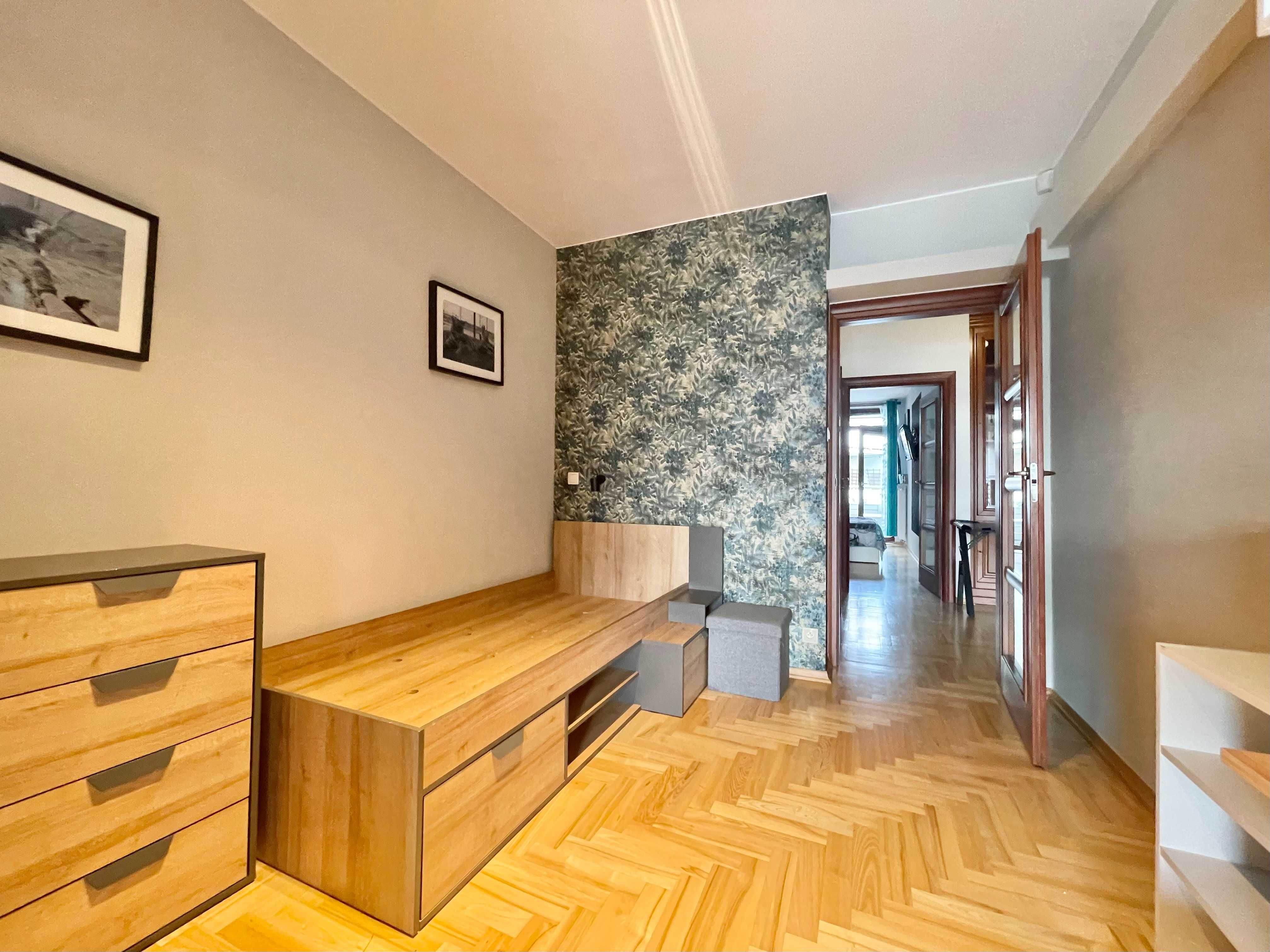 3 room apartment 80 m² in Warsaw, Poland