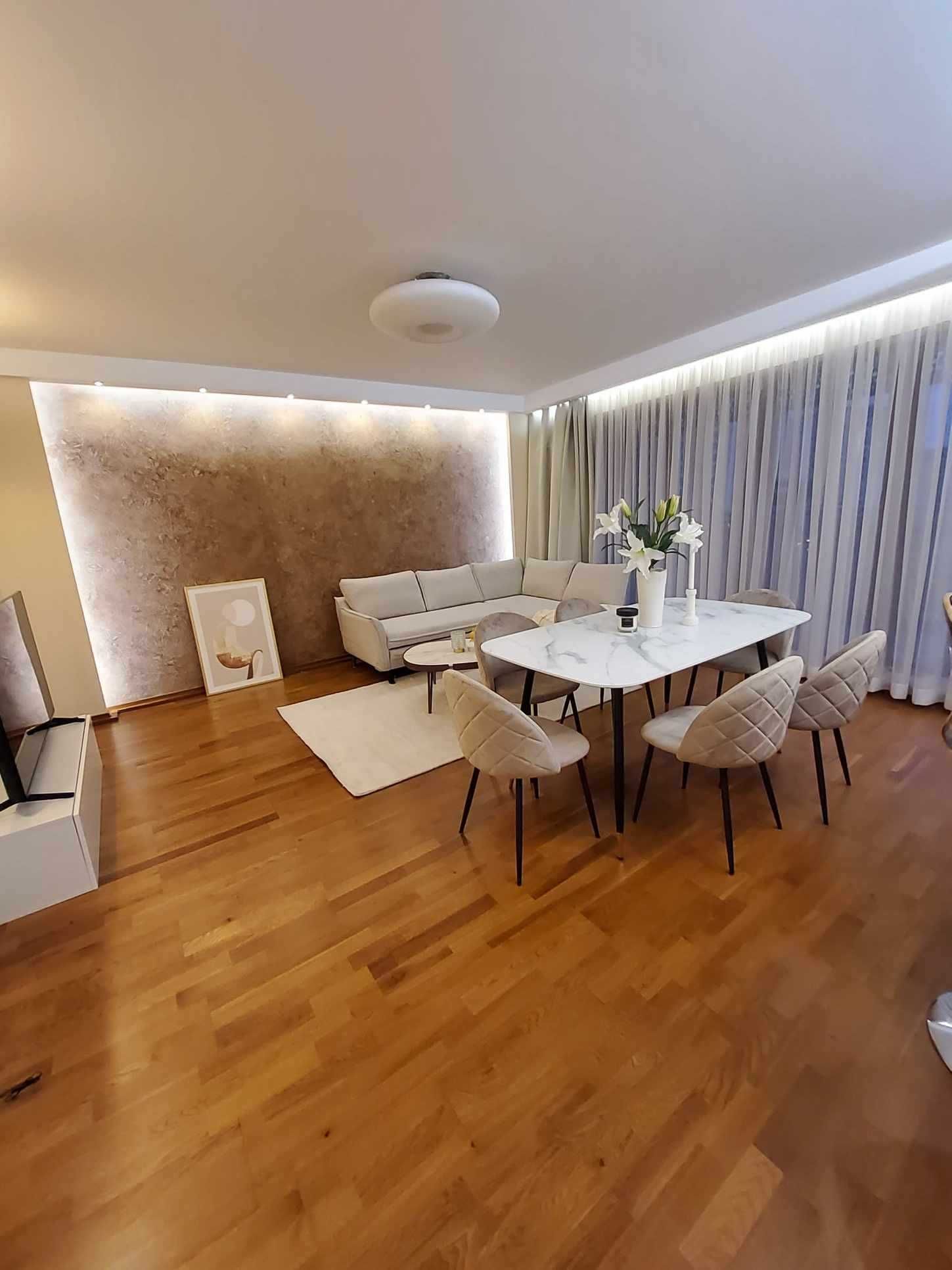 Apartamento 3 habitaciones 84 m² en Varsovia, Polonia