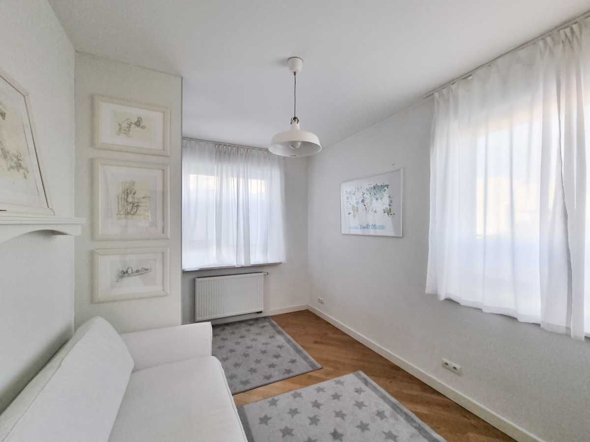 3 room apartment 66 m² in Warsaw, Poland