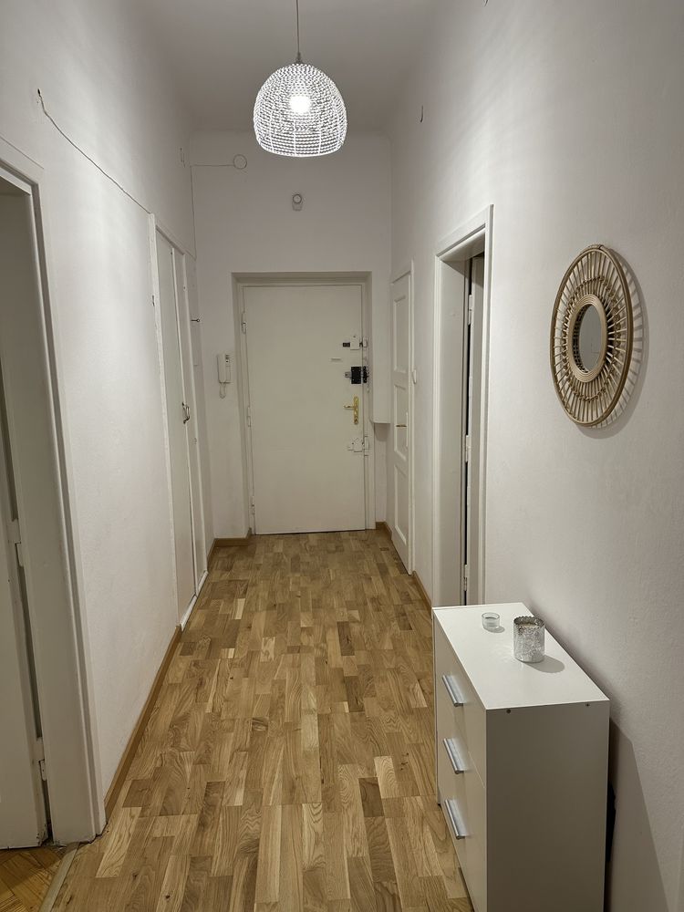 Apartamento 2 habitaciones 65 m² en Varsovia, Polonia
